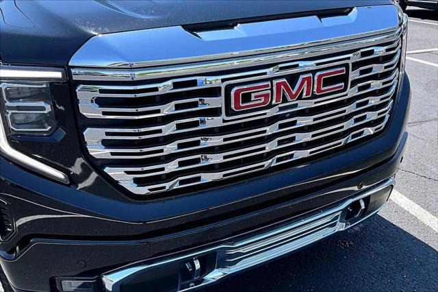 2023 GMC Sierra 1500 4WD Crew Cab Short Box Denali
