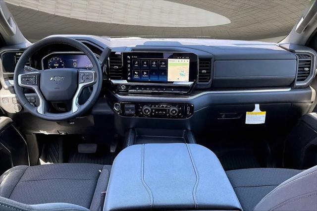 2026 Chevrolet Silverado 2500HD Crew Cab, Standard Bed, LT, 4WD