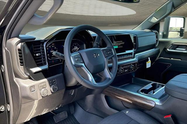 2026 Chevrolet Silverado 2500HD Crew Cab, Standard Bed, LT, 4WD