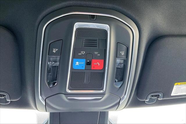 2026 Jeep Cherokee Laredo 4x4