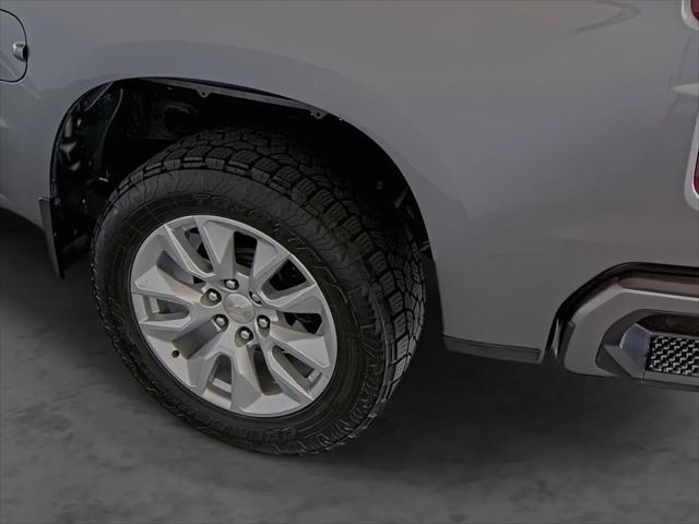 2020 Chevrolet Silverado 1500 4WD Crew Cab Short Bed Custom