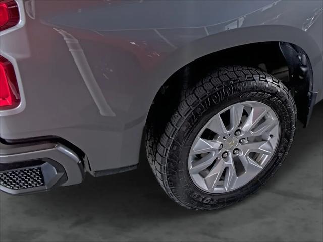 2020 Chevrolet Silverado 1500 4WD Crew Cab Short Bed Custom