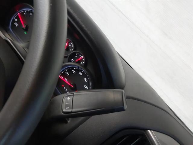 2020 Chevrolet Silverado 1500 4WD Crew Cab Short Bed Custom