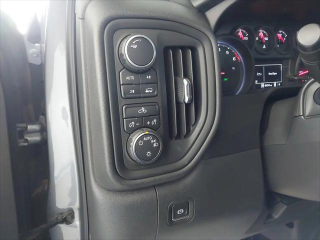 2020 Chevrolet Silverado 1500 4WD Crew Cab Short Bed Custom
