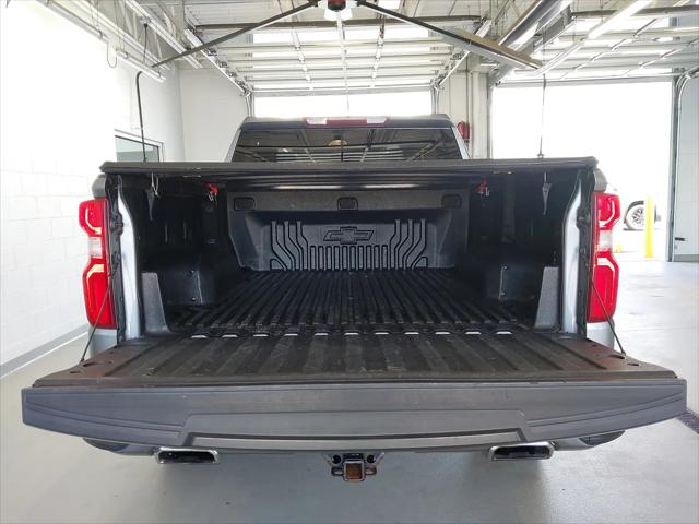 2020 Chevrolet Silverado 1500 4WD Crew Cab Short Bed Custom