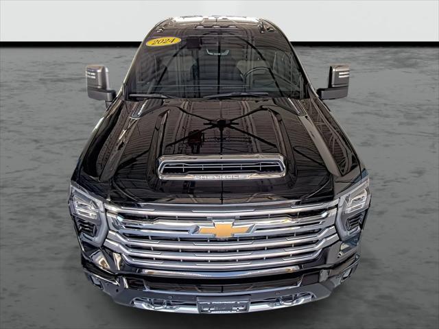 2024 Chevrolet Silverado 2500HD 4WD Crew Cab Standard Bed High Country
