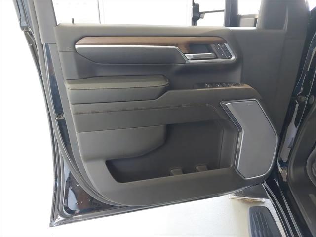 2024 Chevrolet Silverado 2500HD 4WD Crew Cab Standard Bed High Country