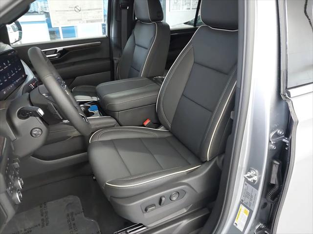 2026 Chevrolet Suburban Premier, 4WD
