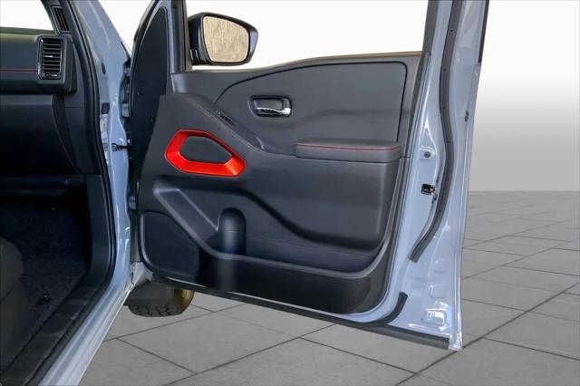2024 Nissan Frontier Crew Cab PRO-4X 4x4