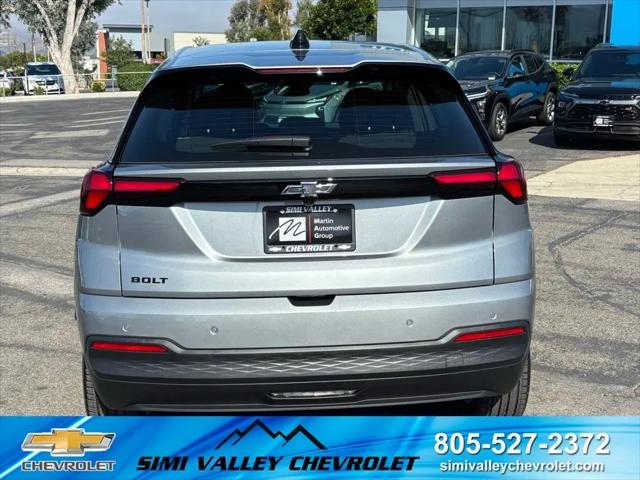 2027 Chevrolet Bolt LT FWD