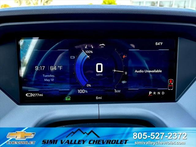 2027 Chevrolet Bolt LT FWD