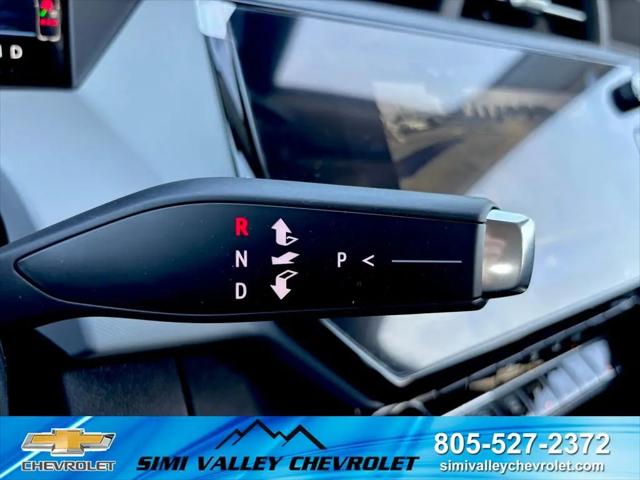 2027 Chevrolet Bolt LT FWD