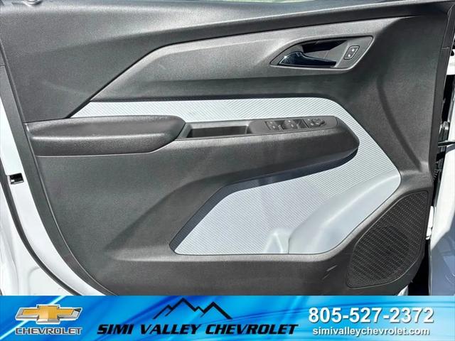 2027 Chevrolet Bolt RS FWD