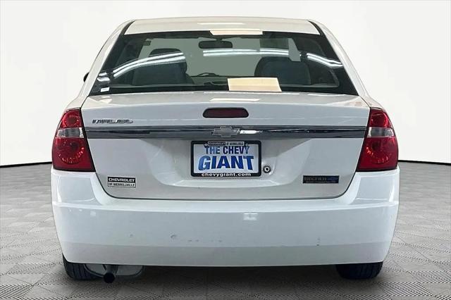 2004 Chevrolet Malibu Base