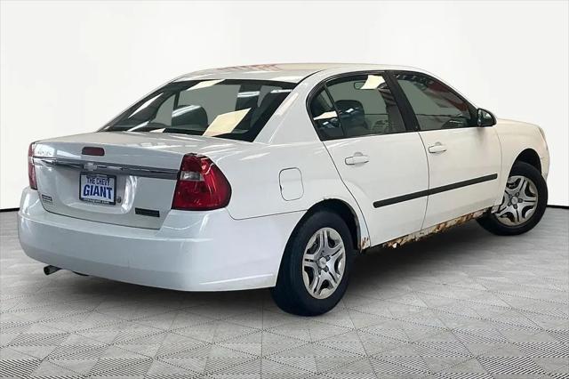 2004 Chevrolet Malibu Base