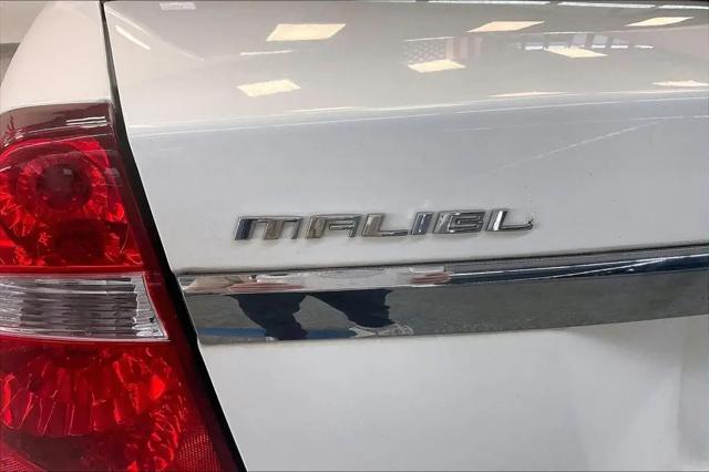 2004 Chevrolet Malibu Base