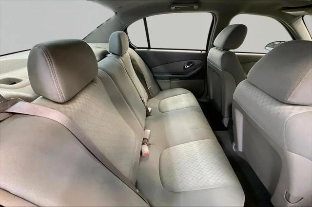 2004 Chevrolet Malibu Base