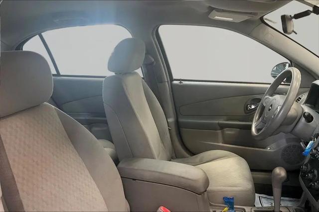 2004 Chevrolet Malibu Base