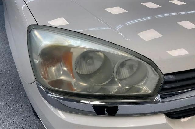 2004 Chevrolet Malibu Base
