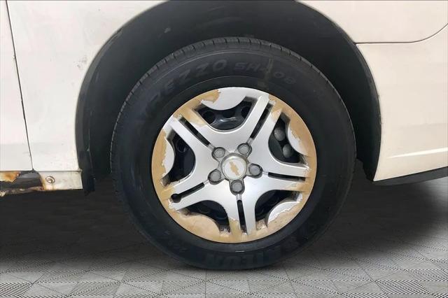 2004 Chevrolet Malibu Base