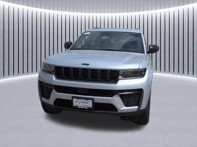 2026 Jeep Grand Cherokee L Altitude 4x4
