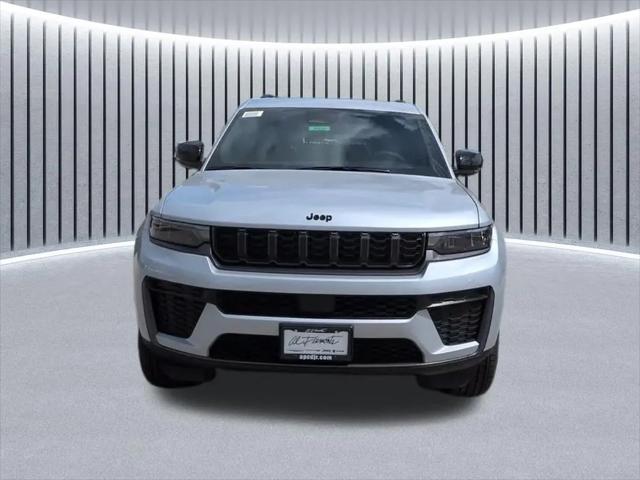 2026 Jeep Grand Cherokee L Altitude 4x4