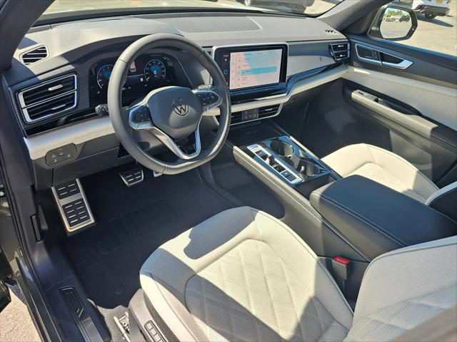 2026 Volkswagen Atlas Cross Sport SEL Premium R-Line