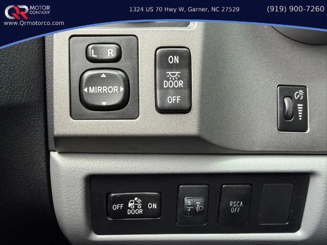 2012 Toyota Tundra Grade 5.7L V8