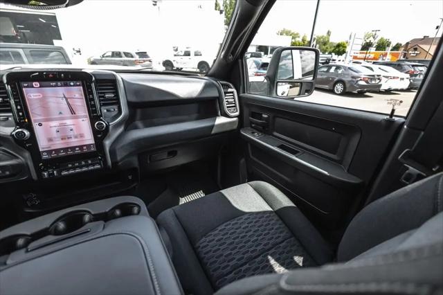 2026 Ram 2500 Black Express Crew Cab 4x4 64 Box