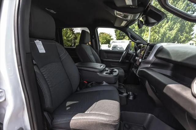 2026 Ram 2500 Black Express Crew Cab 4x4 64 Box