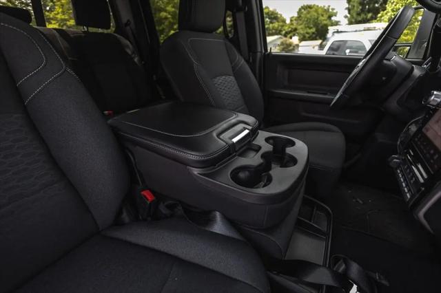 2026 Ram 2500 Black Express Crew Cab 4x4 64 Box