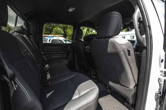 2026 Ram 2500 Black Express Crew Cab 4x4 64 Box