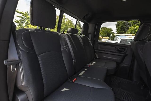 2026 Ram 2500 Black Express Crew Cab 4x4 64 Box