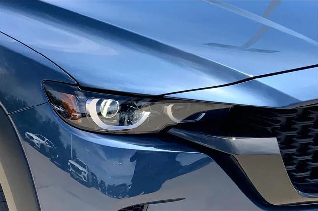 2025 Mazda CX-50 2.5 S Select Package