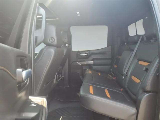 2022 GMC Sierra 1500 Limited 4WD Crew Cab Short Box AT4