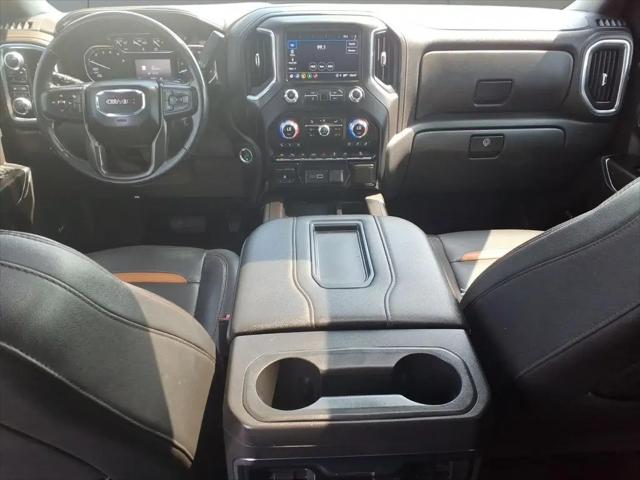 2022 GMC Sierra 1500 Limited 4WD Crew Cab Short Box AT4