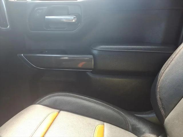 2022 GMC Sierra 1500 Limited 4WD Crew Cab Short Box AT4
