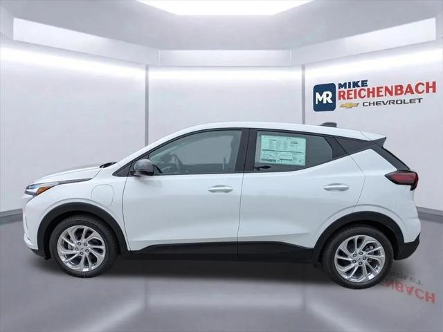 2027 Chevrolet Bolt LT FWD