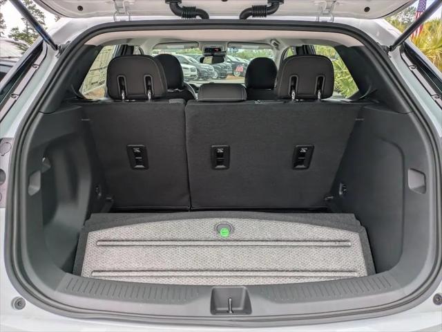 2027 Chevrolet Bolt LT FWD