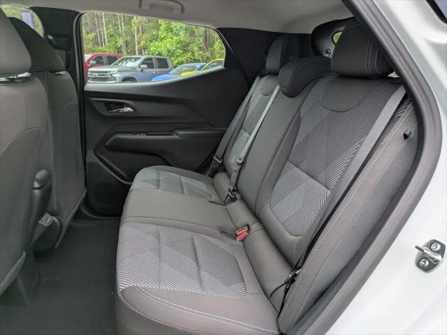 2027 Chevrolet Bolt LT FWD
