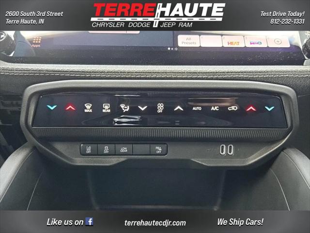 2026 Jeep Cherokee Laredo 4x4