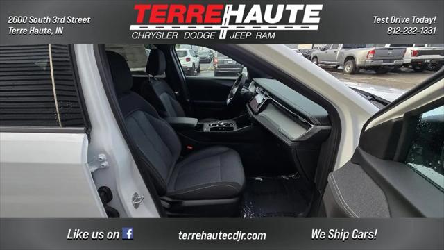 2026 Jeep Cherokee Laredo 4x4