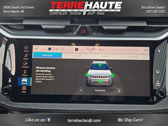 2026 Jeep Cherokee Laredo 4x4