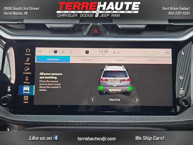 2026 Jeep Cherokee Laredo 4x4