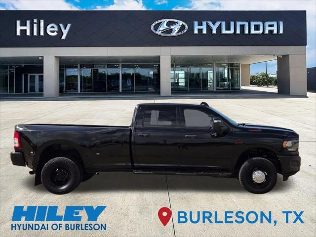 2024 Ram 3500 Tradesman Crew Cab 4x4 8' Box