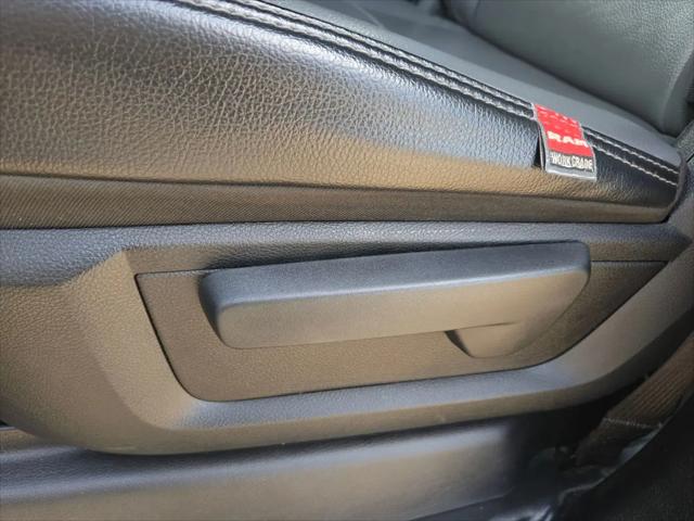 2024 Ram 3500 Tradesman Crew Cab 4x4 8' Box
