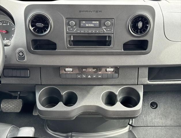 2025 Mercedes-Benz Sprinter 2500 Standard Roof 4-Cyl Diesel HO