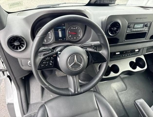 2025 Mercedes-Benz Sprinter 2500 Standard Roof 4-Cyl Diesel HO