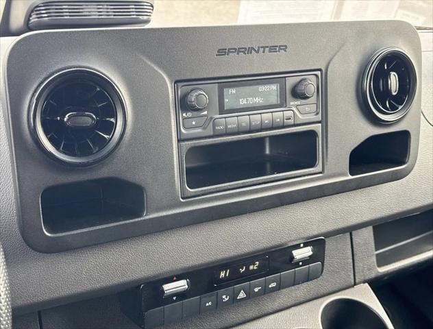 2025 Mercedes-Benz Sprinter 2500 Standard Roof 4-Cyl Diesel HO