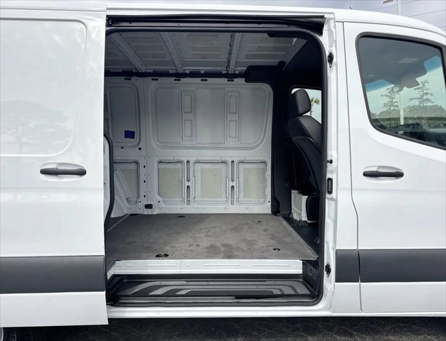2025 Mercedes-Benz Sprinter 2500 Standard Roof 4-Cyl Diesel HO